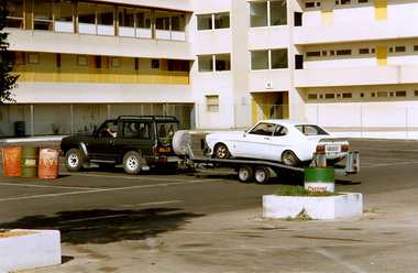 Ankunft vom einheimischen Motorsport Club
Arrive du club de sport automobile local
Arrival from the local motorsport club